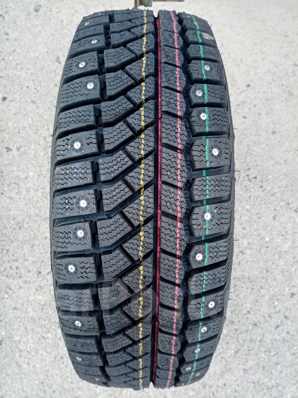 Viatti brina nordico. Viatti v522. Зимняя резина Виатти 522. Viatti Brina Nordico v-522 шип. Шина 185/70 r14 Viatti v-522 шип.