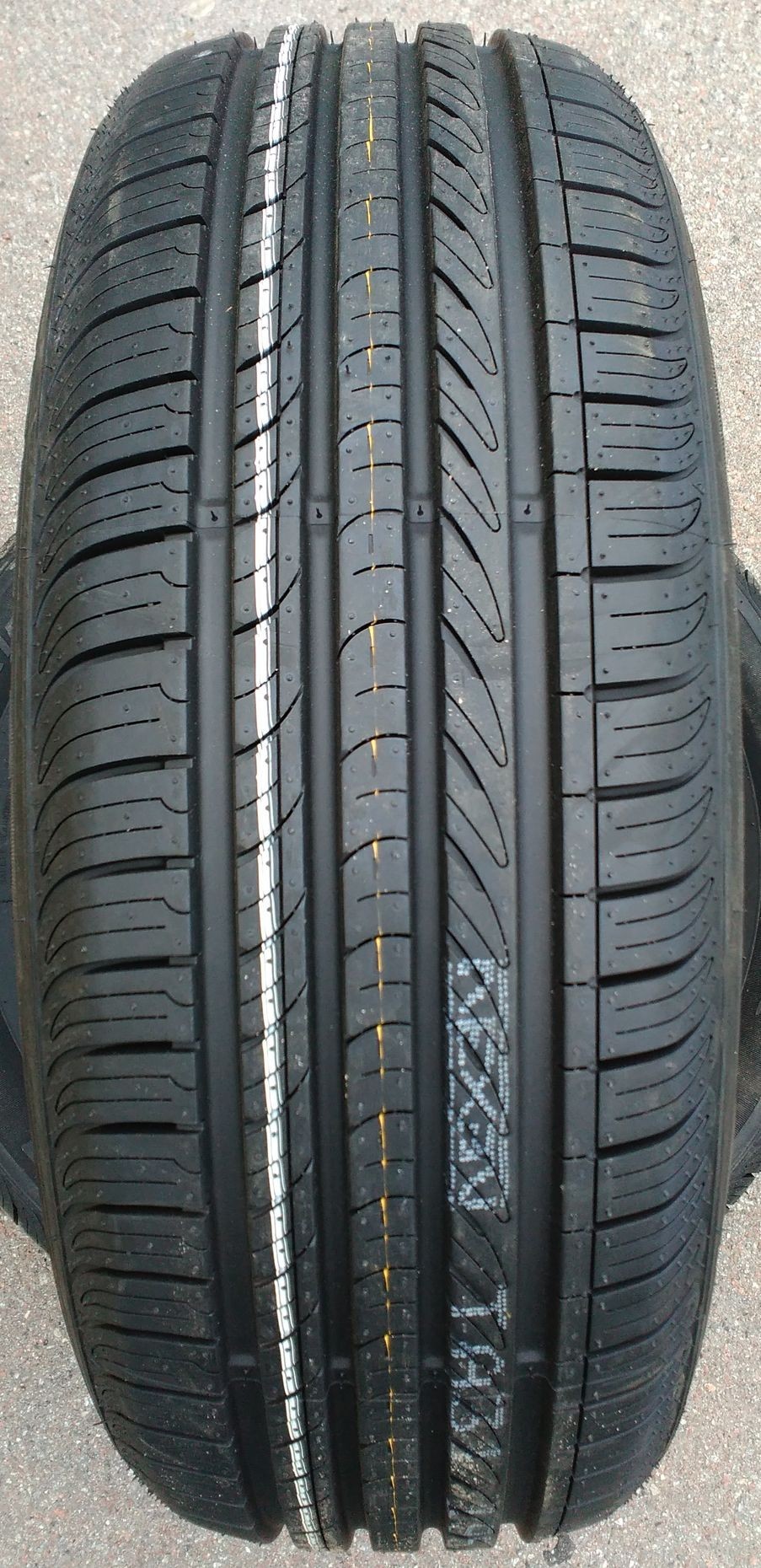 ROADSTONE 205/55/16 V 91 N blue ECO - ООО Омскторгшина