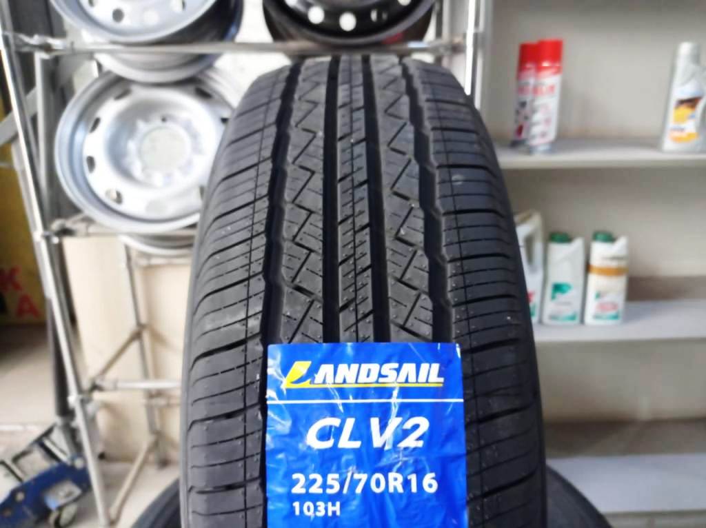 LANDSAIL 215/70/16 H100 CLV2