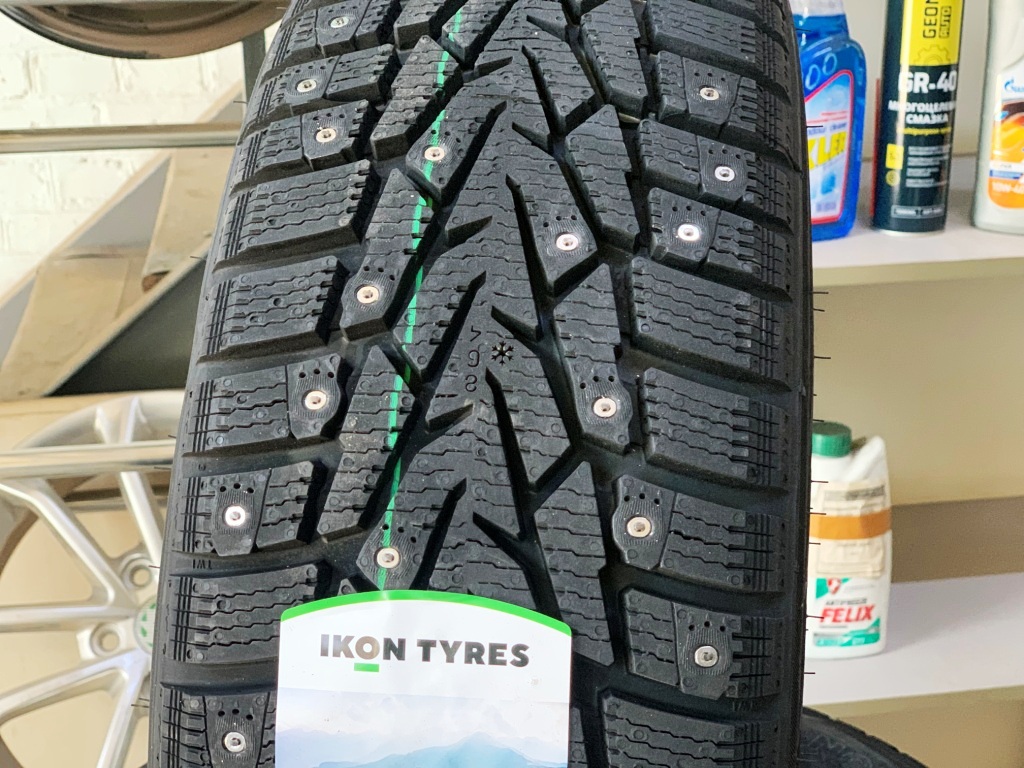 Шина 205/60R16 IKON Character ice 7 96T шип.